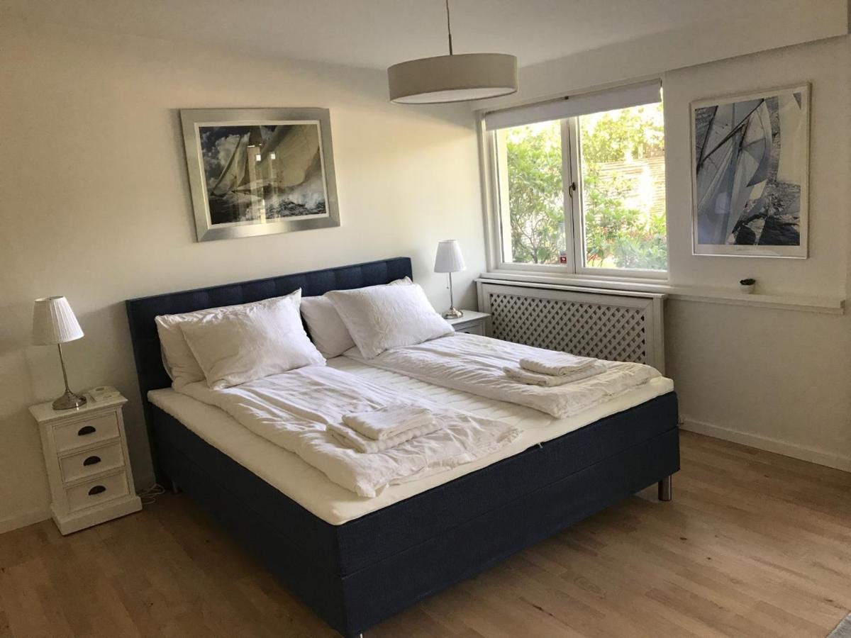 Trouville Bed & Breakfast Hornbæk Exteriör bild