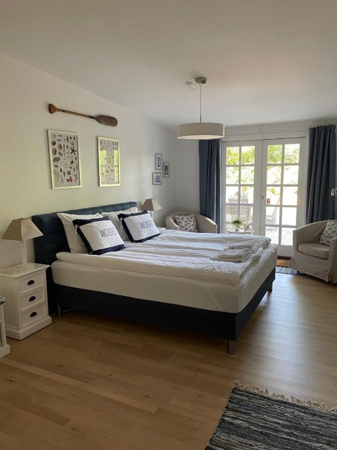 Trouville Bed & Breakfast Hornbæk Exteriör bild